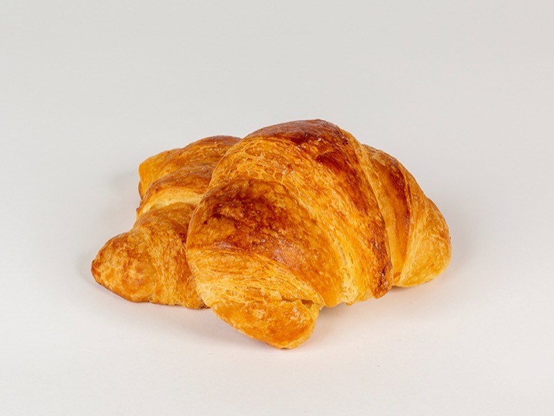 A golden plain croissant